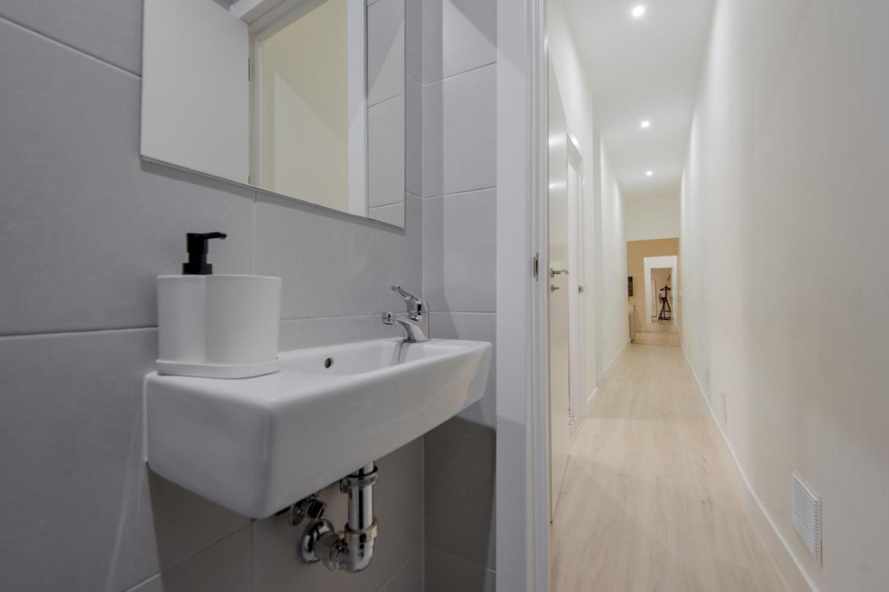 Nuevo Apt De 7 Pax En El Corazon De Malasana Madrid Exteriör bild