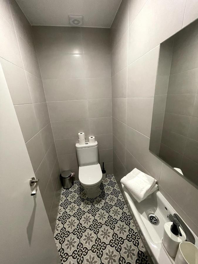 Nuevo Apt De 7 Pax En El Corazon De Malasana Madrid Exteriör bild